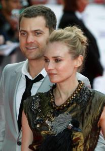 Diane Kruger német színésznő és élettársa, Joshua Jackson a National Movie Awards díjkiosztóján Londonban, 2010. május 27-én
