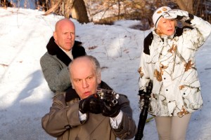 Bruce Willis, John Malkovich és Helen Mirren a Red című film egyik jelenetében Bruce Willis, John Malkovich és Helen Mirren a Red című film egyik jelenetében
