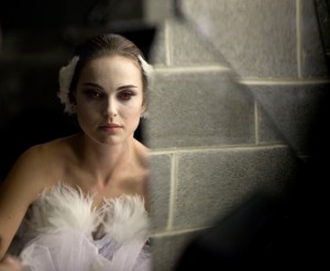 Natalie Portman amerikai színésznő a Fekete hattyú (Black Swan) című filmben