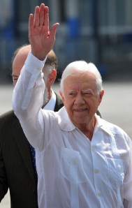 Jimmy Carter egykori amerikai elnök megérkezik Havannába 2011. március 28-án
