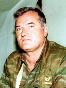 Ratko Mladic, a boszniai szerb hadsereg egykori főparancsnoka, a srebrenicai mészárlás elkövetője