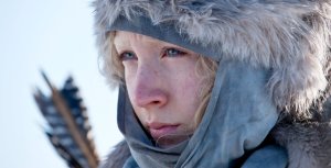 Saoirse Ronan ír színésznő a Hanna – Gyilkos természet című film egyik jelenetében Saoirse Ronan ír színésznő a Hanna – Gyilkos természet című film egyik jelenetében