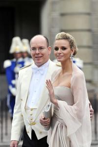 II. Albert monacói herceg és dél-afrikai származású felesége, Charlene hercegnő