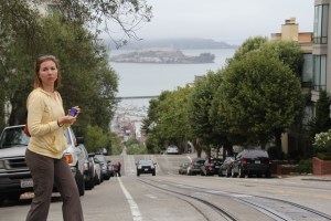 Na ez már meredek - San Francisco a háttérben az Alcatraz börtönnel (Mészáros Márton felvétele)