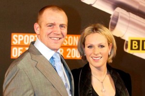 Mike Tindall, az angol rögbicsapat kapitánya és neje, Zara Phillips (II. Erzsébet brit királynő leányunokája)