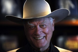 Larry Hagman amerikai színész Beverly Hillsben 2011. május 24-én