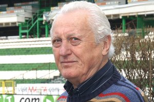 Albert Flórián (Hercegszántó, 1941. szeptember 15. – Budapest, 2011. október 31.) az egyetlen magyar aranylabdás labdarúgó