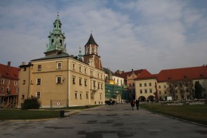 A Wawel-domb történelmi épületei Krakkóban (Fotó: Mészáros Márton) A Wawel-domb történelmi épületei Krakkóban (Fotó: Mészáros Márton)