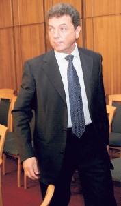 Földesi-Szabó László nyugalmazott rendőrezredes Földesi-Szabó László nyugalmazott rendőrezredes