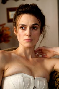 Keira Knightley brit színésznő a Veszélyes vágy (A Dangerous Method) című film egyik jelenetében