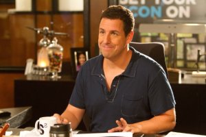 Adam Sandler amerikai színész a Jack és Jill (Jack and Jill) című vígjáték egyik jelenetében