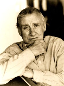 Spike Milligan (1918-2002) ír származású komikus, író, zenész, költő, színész