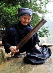 Huang Magan, 107 éves kínai asszony