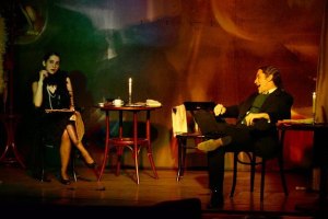 Pethő Kincső és Bicskey Lukács az Orfeumjáték című darab egyik jelenetében Pethő Kincső és Bicskey Lukács az Orfeumjáték című darab egyik jelenetében