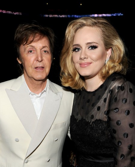 Paul McCartney brit zenész és Adele brit énekesnő