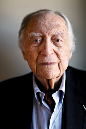 Stanley Kauffmann amerikai filmkritikus