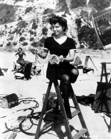 Joan Collins brit színésznő az 1950-s években