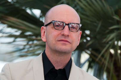 Steven Soderberg rendező a Behind The Candelabra című filmje premierjén a 66. Cannes-i Nemzetközi Filmfesztiválon 2013. május 21-én