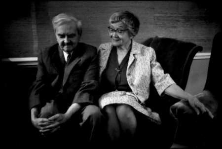 Weöres Sándor és felesége, Károlyi Amy egyik utolsó közös képe (1984-ben készült felvétel)