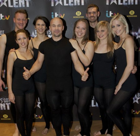 Az Attraction magyar árnyéktáncos csapat a Britain's Got Talent döntőjében 2013. június 8-án 