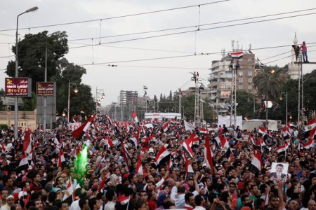 Tüntetők Egyiptomban (Archív, 2013. július 1-i felvétel)