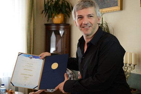 Alföldi Róbert, a jubileumi István, a király rendezője fogja a Szeged város aranyérmét 2013. augusztus 17-én