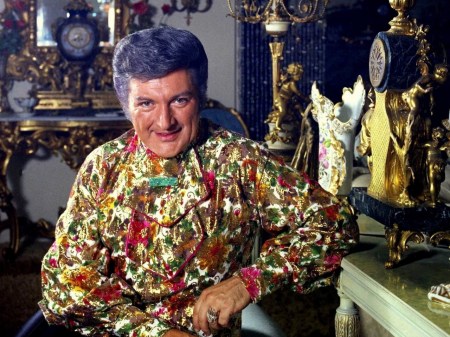 Liberace amerikai zongorista, showman (1919-1987)