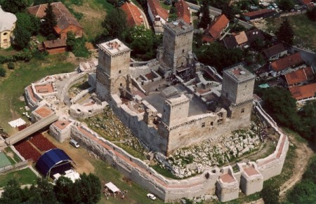 A diósgyőri vár jelenlegi állapotában