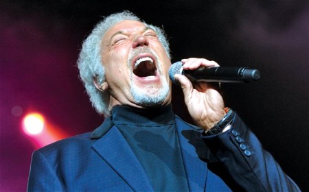 Tom Jones walesi énekes