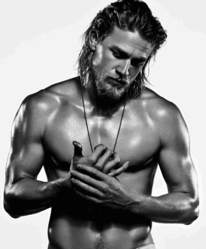 Charlie Hunnam brit színész