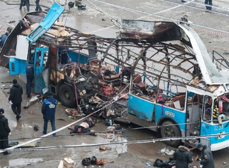 Felrobbantott trolibusz a volgográdi piac közelében 2013. december 30-án