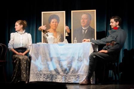 Sztarenki Dóra és Szabó Kimmel Tamás a Katonák című előadásban