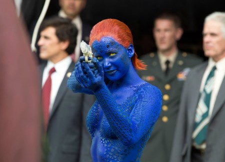 Jennifer Lawrence amerikai színésznő az X-Men: Az eljövendő múlt napjai című film egyik jelenetében