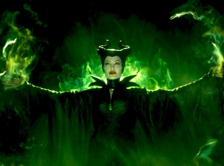 Angelina Jolie a Demóna (Maleficient) című film egyik jelenetében