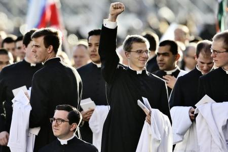 Fiatal papok a Vatikánban