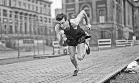 Louis Zamperini olimpikon, világháborús veterán (1917-2014)