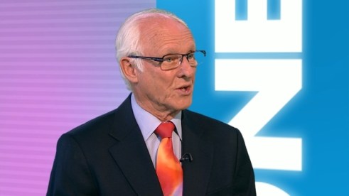 Dickie Arbiter, a brit királyi család egykori sajtófőnöke