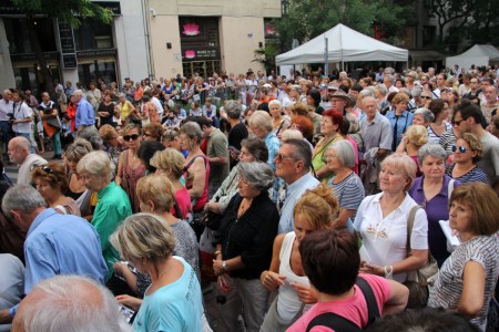 Résztvevők a Pozsonyi Piknik rendezvényen a budapesti Pozsonyi úton 2014. szeptember 6-án (Fotó: Mészáros Márton)